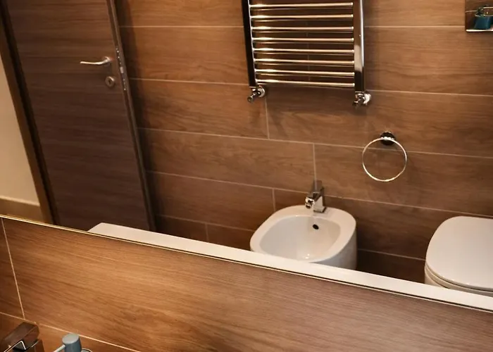 Al Crocevia * بولونيا